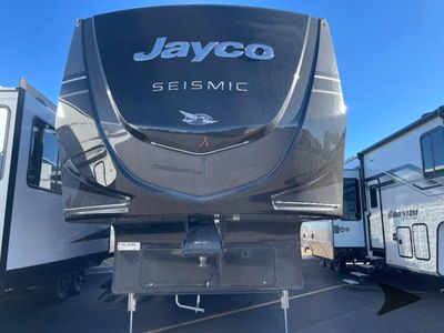 2026 Jayco Seismic — side profile view