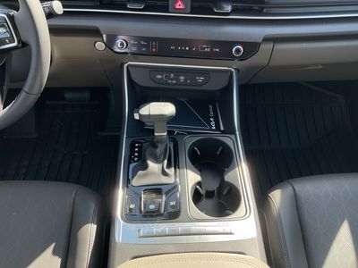 2026 Kia Carnival — photo 13 view