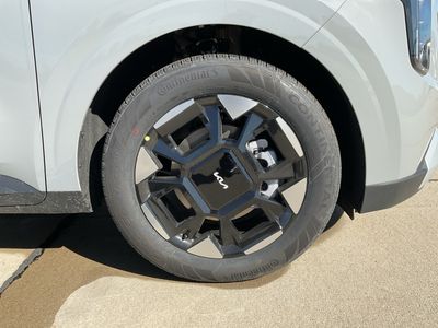 2026 Kia Carnival — photo 16 view