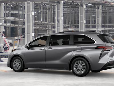 2026 Toyota Sienna — detail view