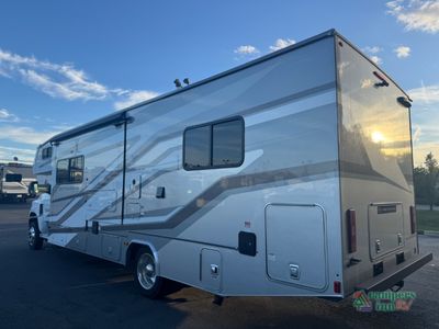 2026 Coachmen RV Entourage - Photo 4