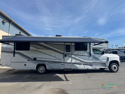 2026 Coachmen RV Entourage - Photo 5