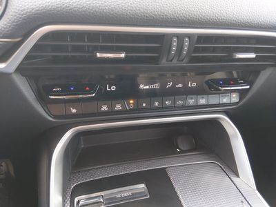 2024 Mazda CX-90 - Photo 19