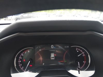 2025 Toyota RAV4 - Photo 14