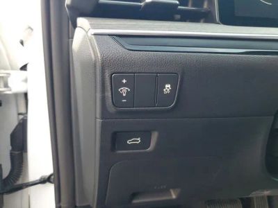 2025 Kia K5 — photo 10 view