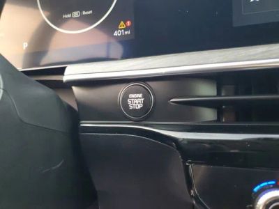 2025 Kia K5 — photo 21 view
