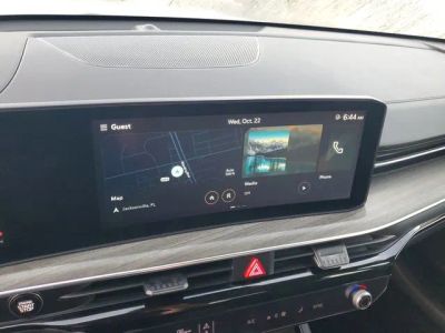 2025 Kia K5 — photo 15 view