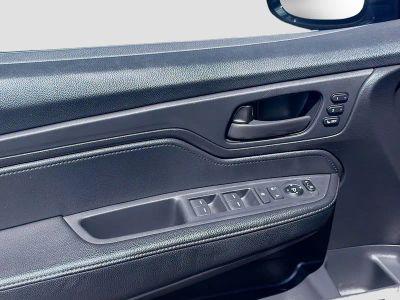 2024 Honda Odyssey — photo 16 view