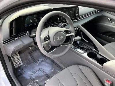 2026 Hyundai Elantra - Photo 6