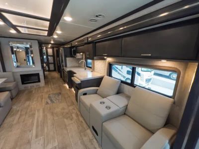 2022 Thor Motor Coach TUSCANY — engine compartment view