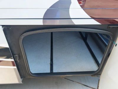 2022 Thor Motor Coach TUSCANY — photo 25 view