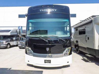 2022 Thor Motor Coach TUSCANY — photo 38 view