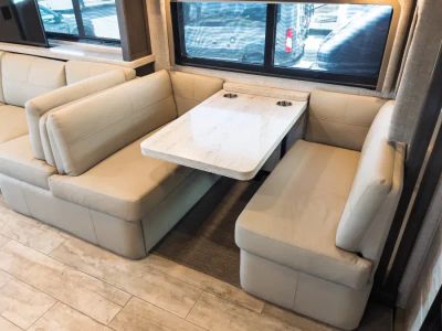 2022 Thor Motor Coach TUSCANY — photo 13 view