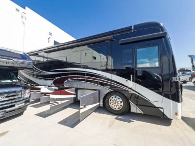 2022 Thor Motor Coach TUSCANY — photo 22 view