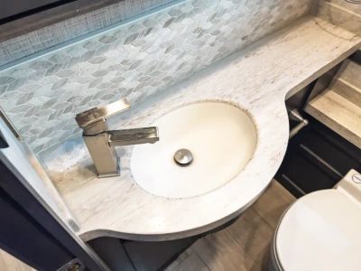 2022 Thor Motor Coach TUSCANY — photo 14 view