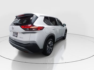 2023 Nissan Rogue — photo 7 view