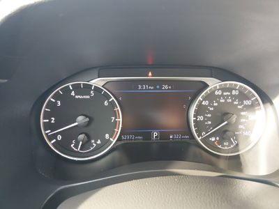 2023 Nissan Altima — photo 9 view