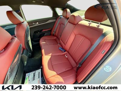 2026 Kia K5 — photo 18 view