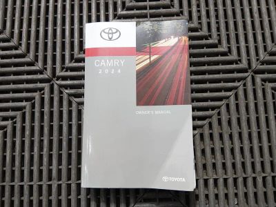 2024 Toyota Camry — photo 17 view