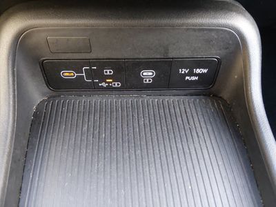 2024 Hyundai Kona - Photo 17