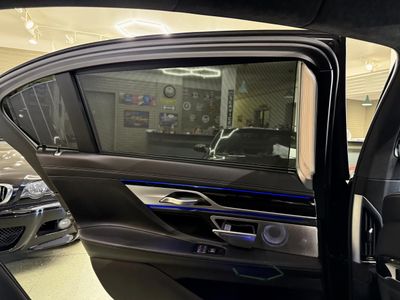 2020 BMW 7 Series - Photo 9
