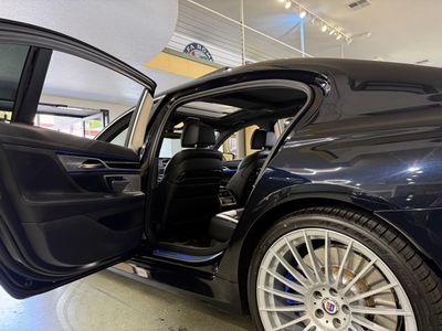 2020 BMW 7 Series - Photo 6