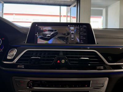 2020 BMW 7 Series - Photo 17