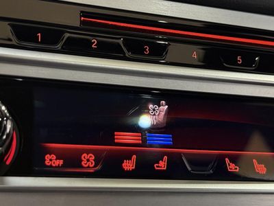 2020 BMW 7 Series - Photo 24