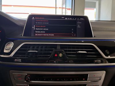 2020 BMW 7 Series - Photo 19