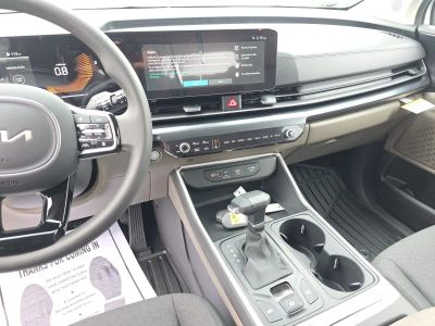 2026 Kia Carnival — photo 13 view