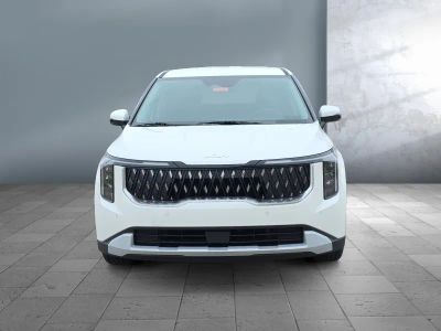 2026 Kia Carnival — side profile view