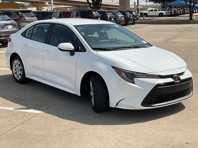 2025 Toyota Corolla - Photo 3