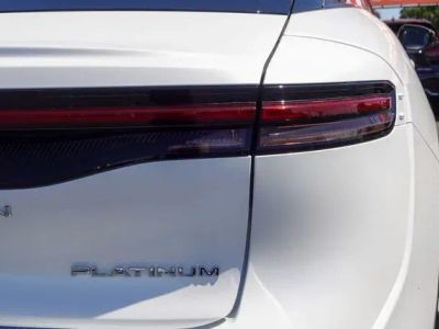 2024 Toyota Crown — photo 7 view