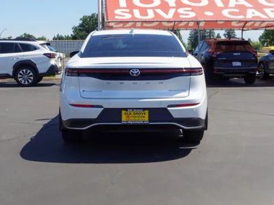 2024 Toyota Crown — photo 8 view