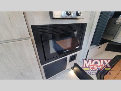2026 Grand Design Lineage Series M — photo 9 view