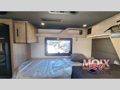 2026 Grand Design Lineage Series M — photo 19 view