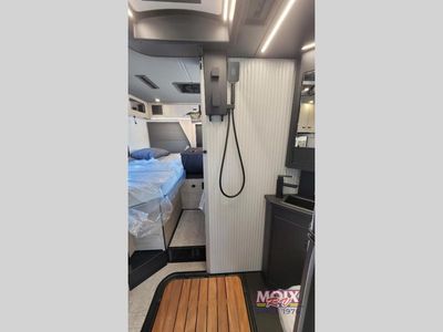 2026 Grand Design Lineage Series M — photo 16 view