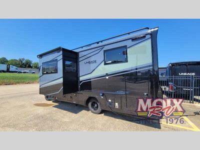 2026 Grand Design Lineage Series M — photo 32 view