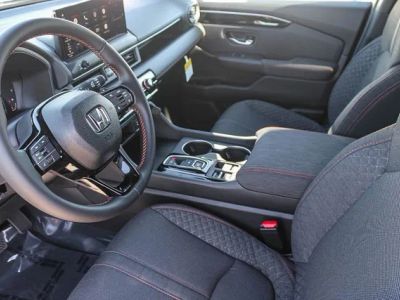 2026 Honda Pilot — photo 8 view