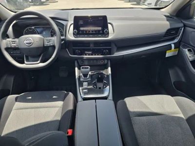 2026 Nissan Rogue — photo 13 view