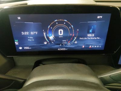 2025 Chevrolet Traverse - Photo 14