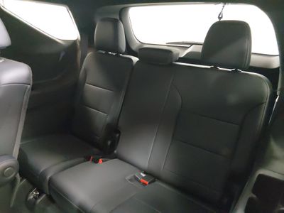 2025 Chevrolet Traverse - Photo 18