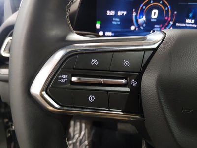 2025 Chevrolet Traverse - Photo 12