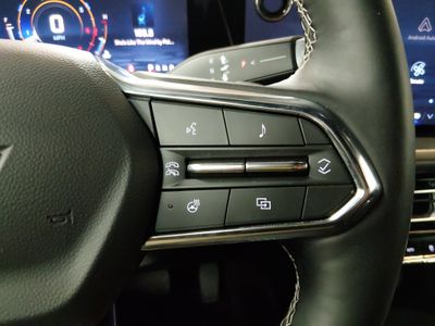 2025 Chevrolet Traverse - Photo 21