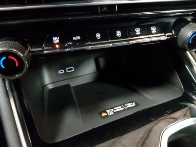 2025 Chevrolet Traverse - Photo 20