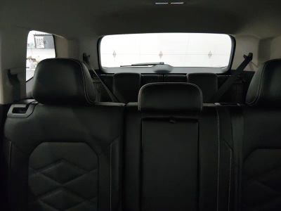 2025 Volkswagen Atlas - Photo 18