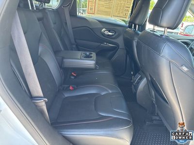 2022 Jeep Cherokee - Photo 42