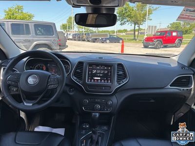 2022 Jeep Cherokee - Photo 2