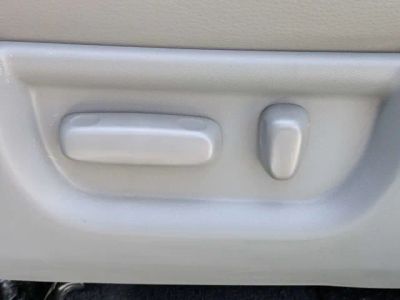2020 Toyota Sequoia — photo 20 view