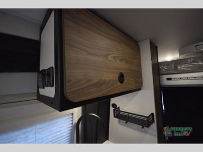 2025 Tiffin Motorhomes GH1 - Photo 29